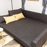 The Zen Den, King Bed, Near Dt, Wem, Heated Floor, Bsmt Suite