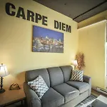 2 Full Beds, Rogers Place Downtown Central, Memorable 1 Bedroom Condo