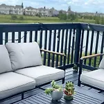 Best Home With Lake View