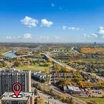 Prime Location Near Jasper Ave With Downtown Views, Netflix, Gym, Sauna, Sleeps 4
