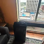 2 Full Beds, Rogers Place Downtown Central, Memorable 1 Bedroom Condo