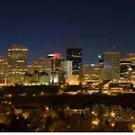 M21 Luxurious, Downtown River Valley Home, Centrally Located, Close To Everything