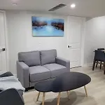 Beautiful Comfy Guest Suite In West Edm