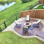 Lake View 2 Bedroom Basement