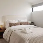 Casa Bramble Luxury 2Bed Suite Near Uofa Hospital