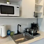Cozy Motel Studio With Kitchenette - 6