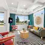 Urban Jungle Getaway, Aircon, 10Min To Dt & Wem!
