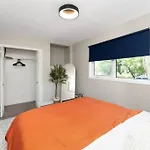 Bunkbeddreams,10 Beds,Near Rogers Place And Nait