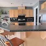 Monthly Accommodation Edmonton Londondery, Pilot Sound, Mcconachie Area
