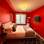 1Bed Highrise Condo Orange House, Clearview Area, Recreation Center