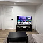 Charming Basement Suite