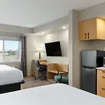 Baymont By Wyndham West Edmonton