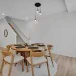 Luxury Ac Family Friendly Sleeps 7