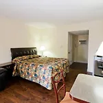 Aladdin Motel