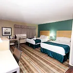Ramada By Wyndham Edmonton Yellowhead Nw