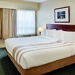Chateau Nova Kingsway