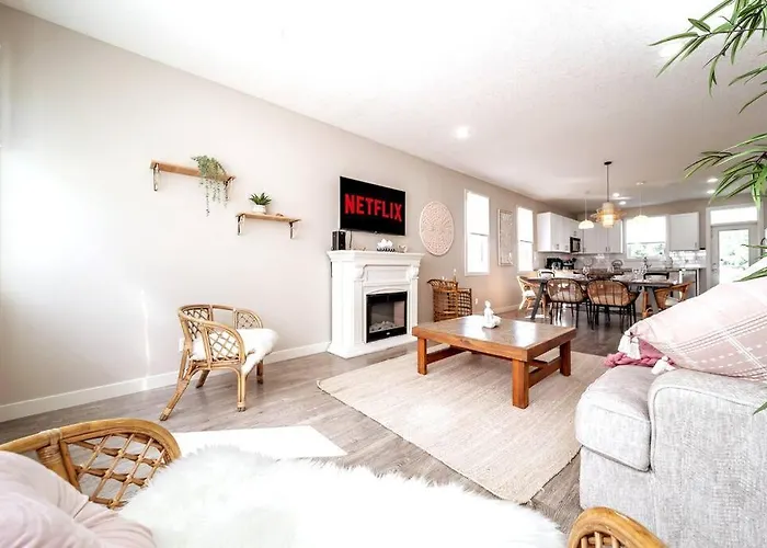 Boho Vibes - Patio & Bbq - King Bed - Garage Parking