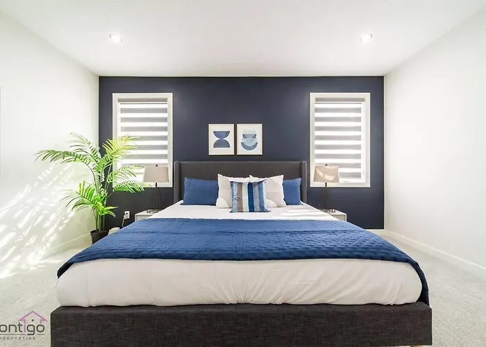 Modern Retreat, Aircon, Backyard, Near Dt & Wem
