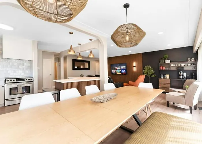 Bunkbeddreams,10 Beds,Near Rogers Place And Nait