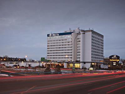 Hotel Delta By Marriott South Conference Centre