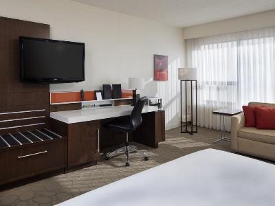 Hotel Delta By Marriott South Conference Centre 4*