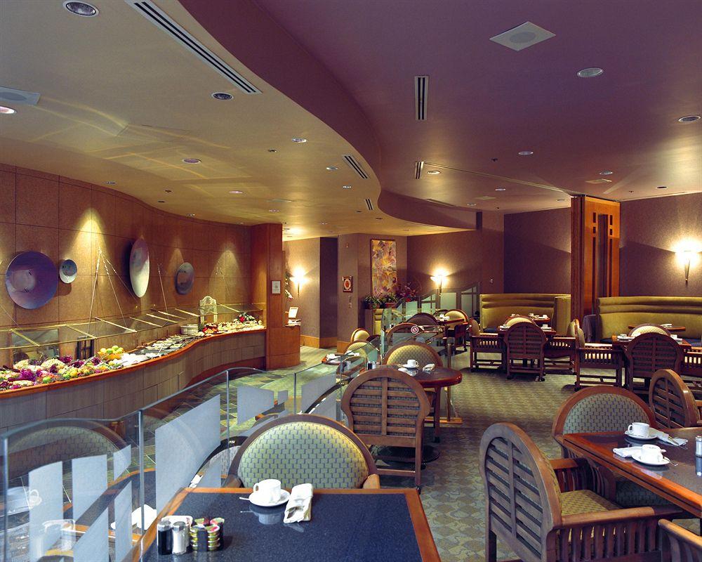 Delta By Marriott Centre Hotel