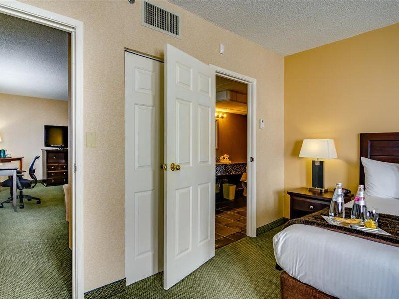 Sawridge And Conference Centre South Hotel Edmonton