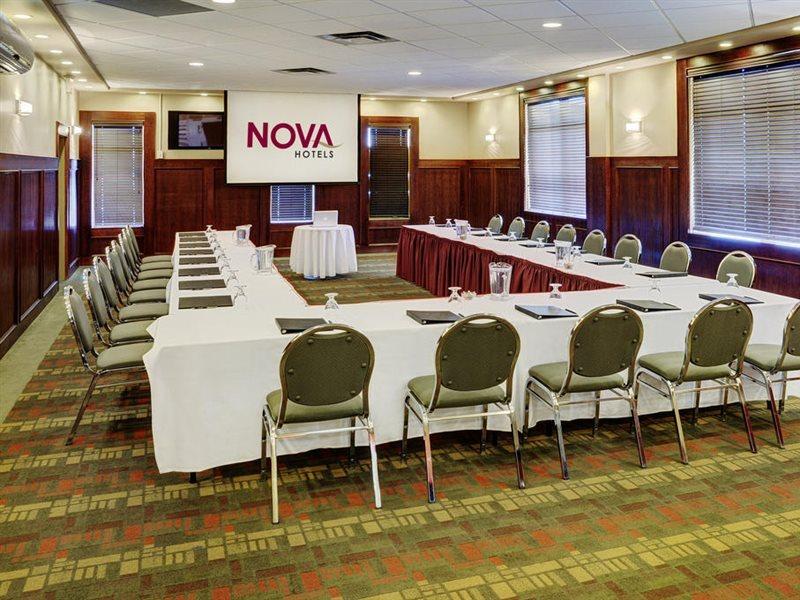 Chateau Nova Kingsway 3*