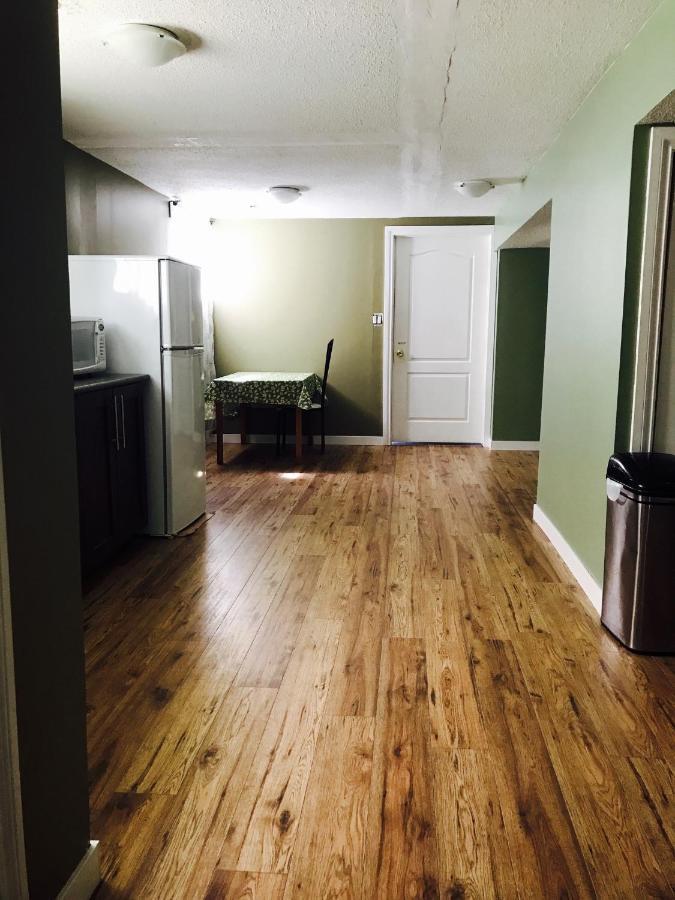 Guest house Private Close To Nait For Men Only Edmonton
