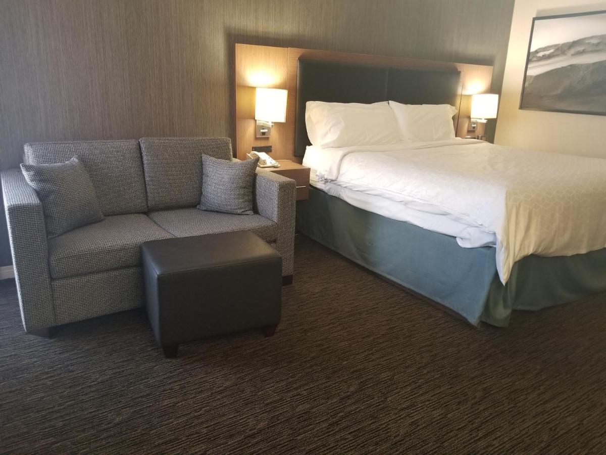 Express Downtown By Ihg Edmonton