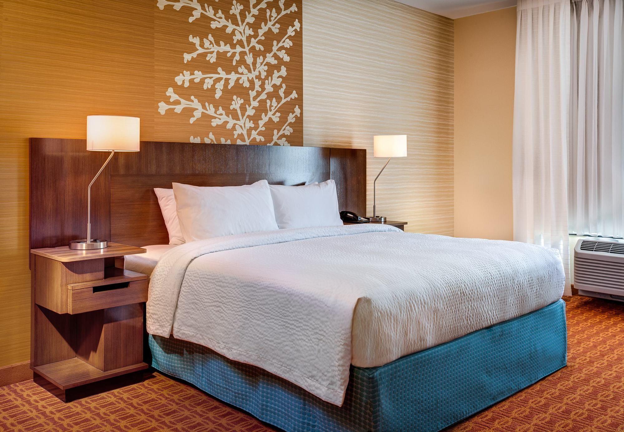 Fairfield & By Marriott North Hotel Edmonton