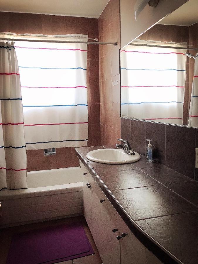 Monthly Private Male Close To Nait Kingsway Mall Downtown