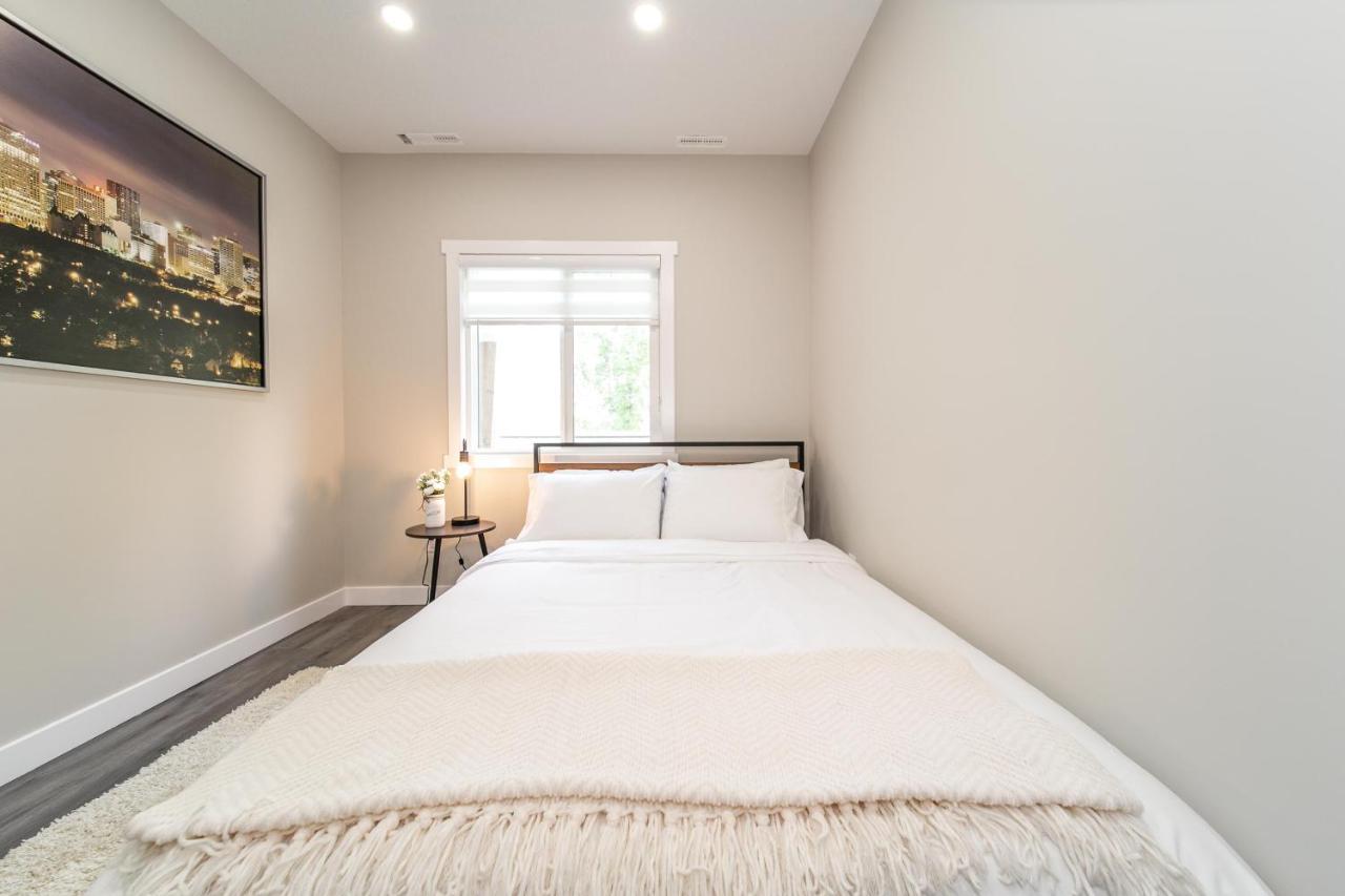 Villa Modern Oasis Guest I Walk Out Patio I Wem I Wifi! *