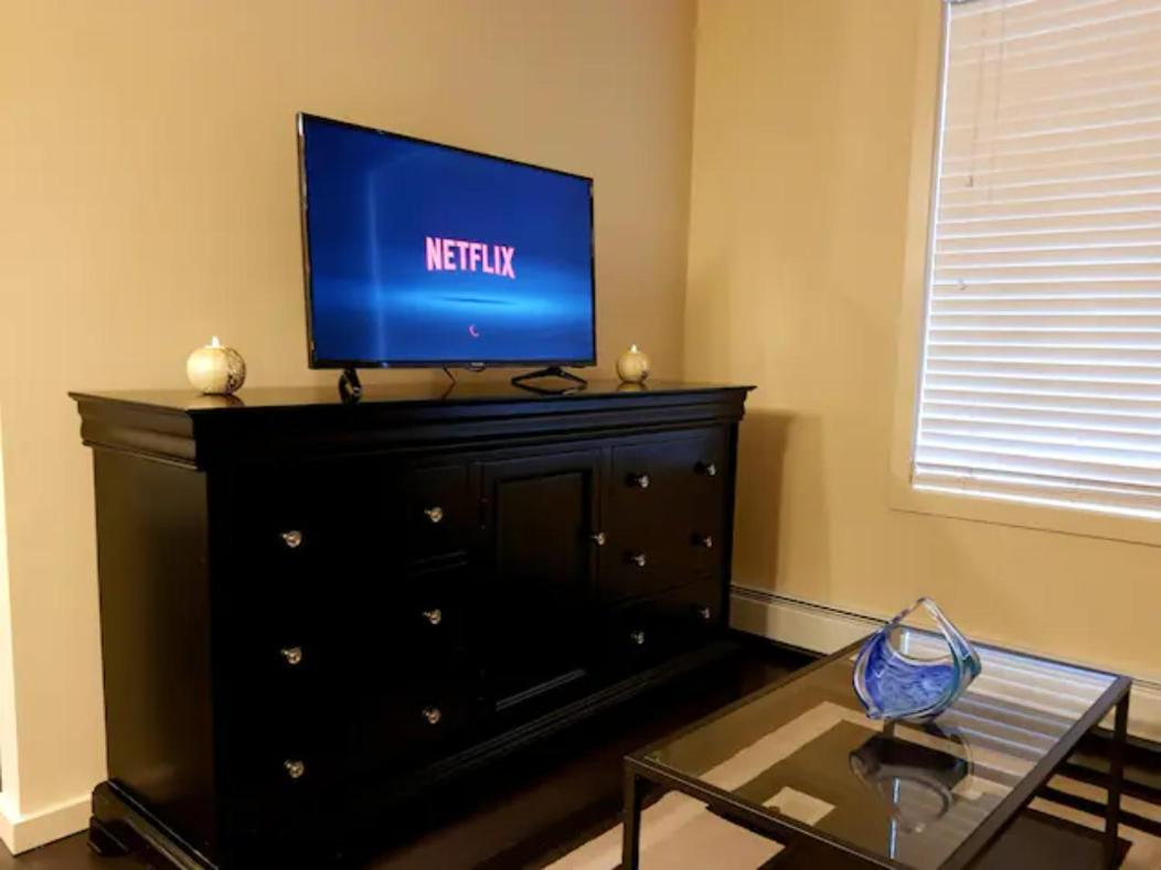 Executive Winderemere I Secure Ug Parking I Wifi! Apartment *