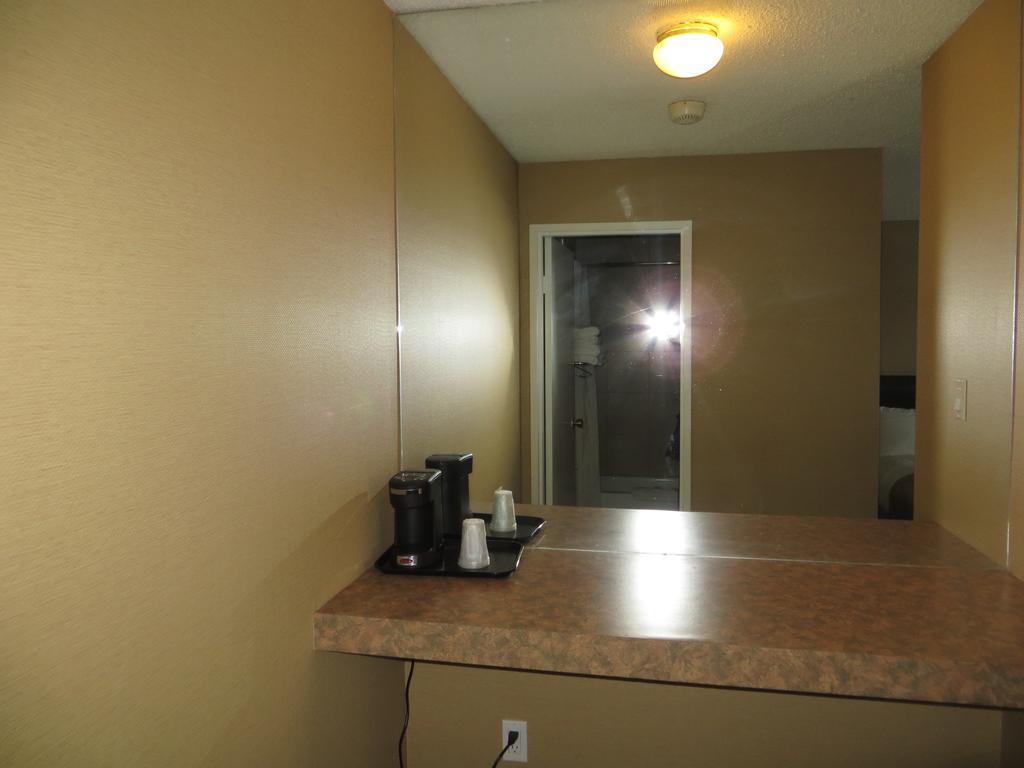 Motel West Motor
