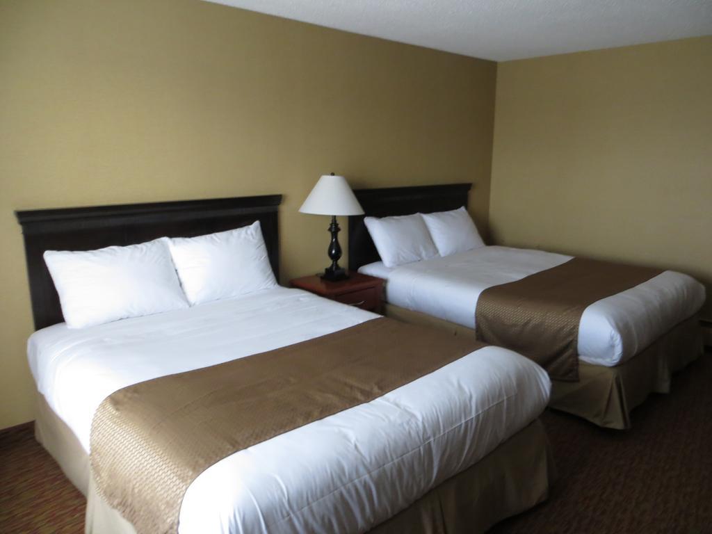 West Motor Motel 2*