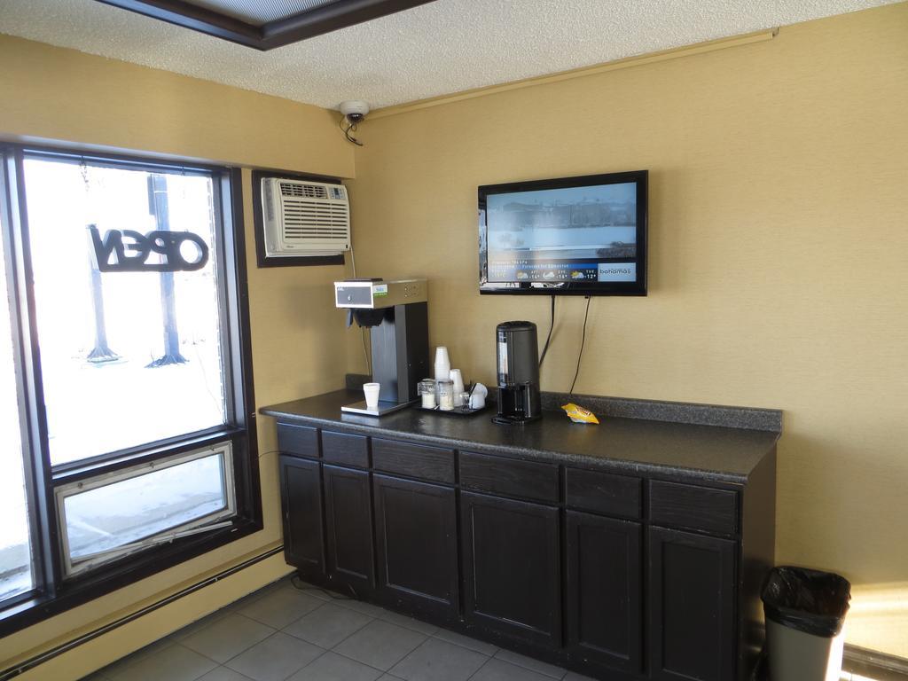 West Motor 2* Edmonton