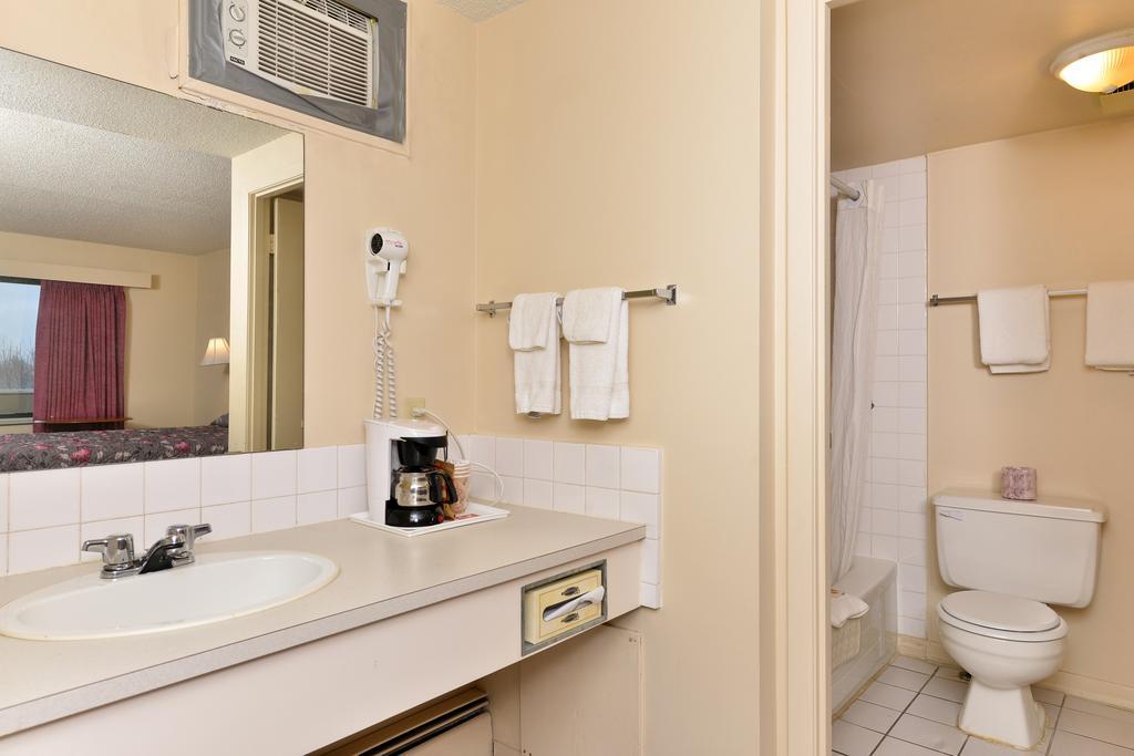Economy Hotel 2*