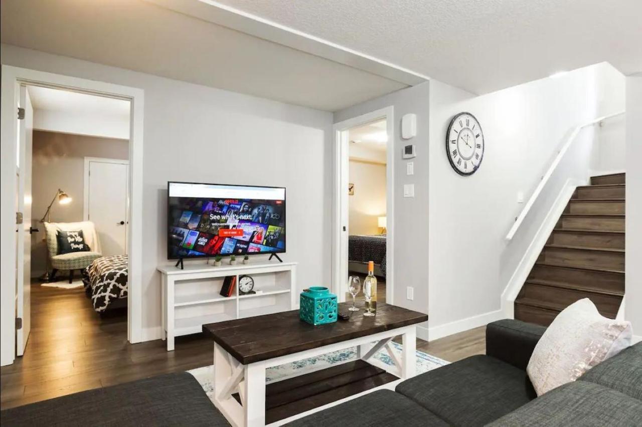 Apartment Modern Executive I Complimentary Netflix & Parking! Edmonton