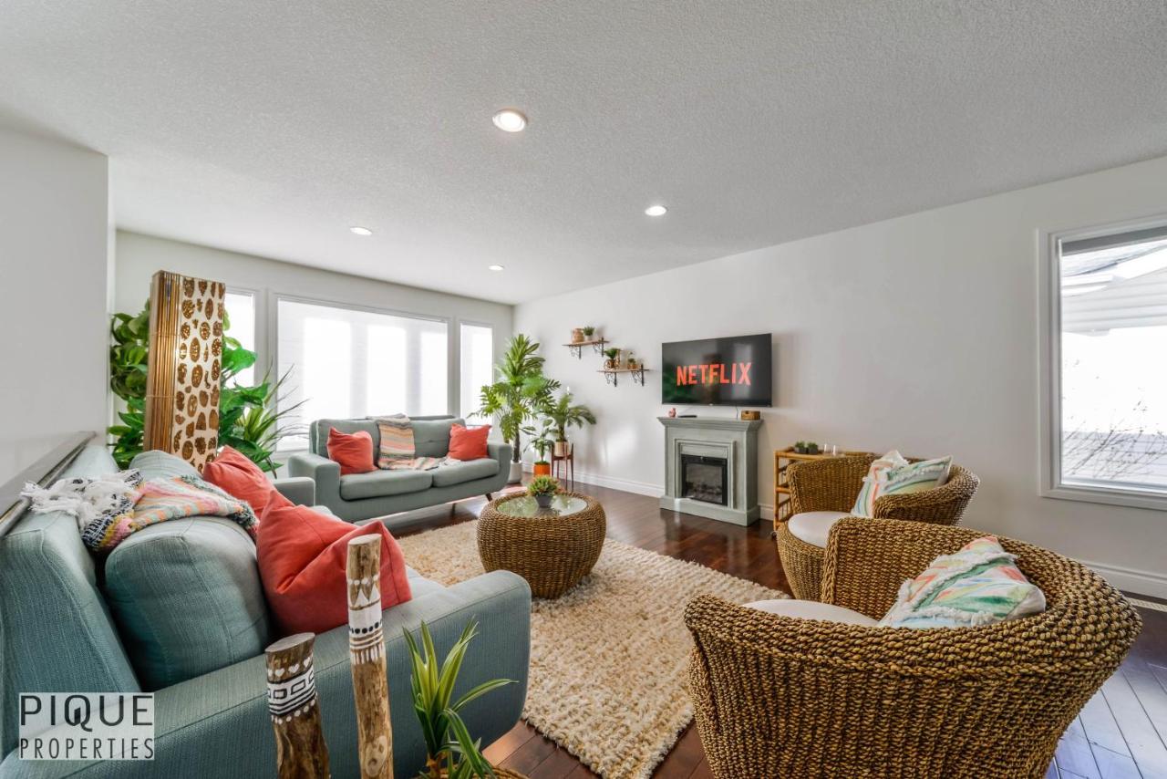 Holiday home Tropical Oasis - King Beds - Free Netflix & Parking - Fast Wi-fi