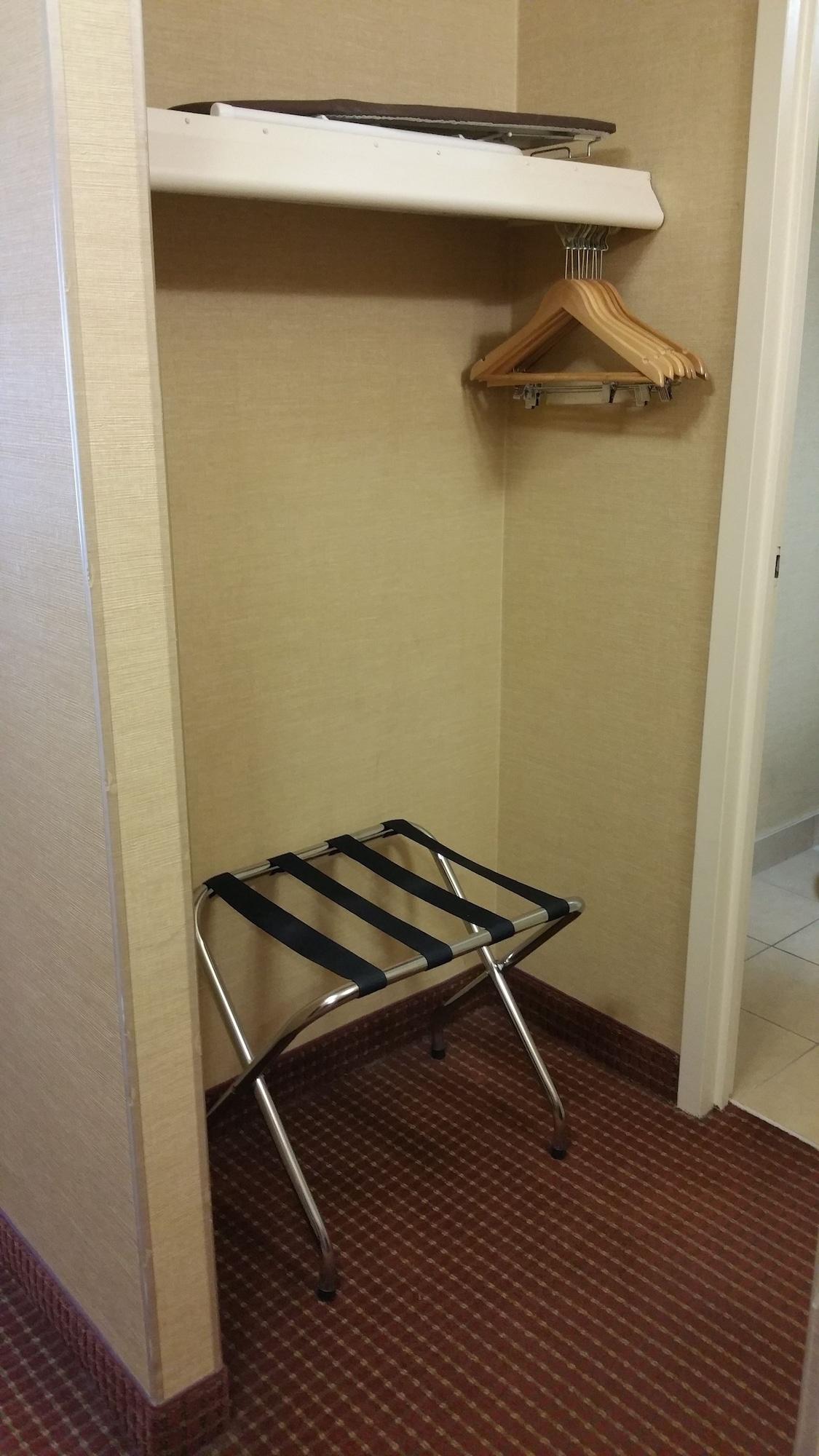 Days By Wyndham Downtown Hotel 3*