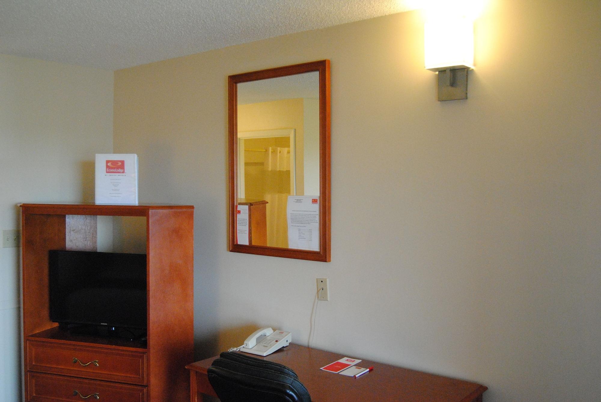 Hotel Economy