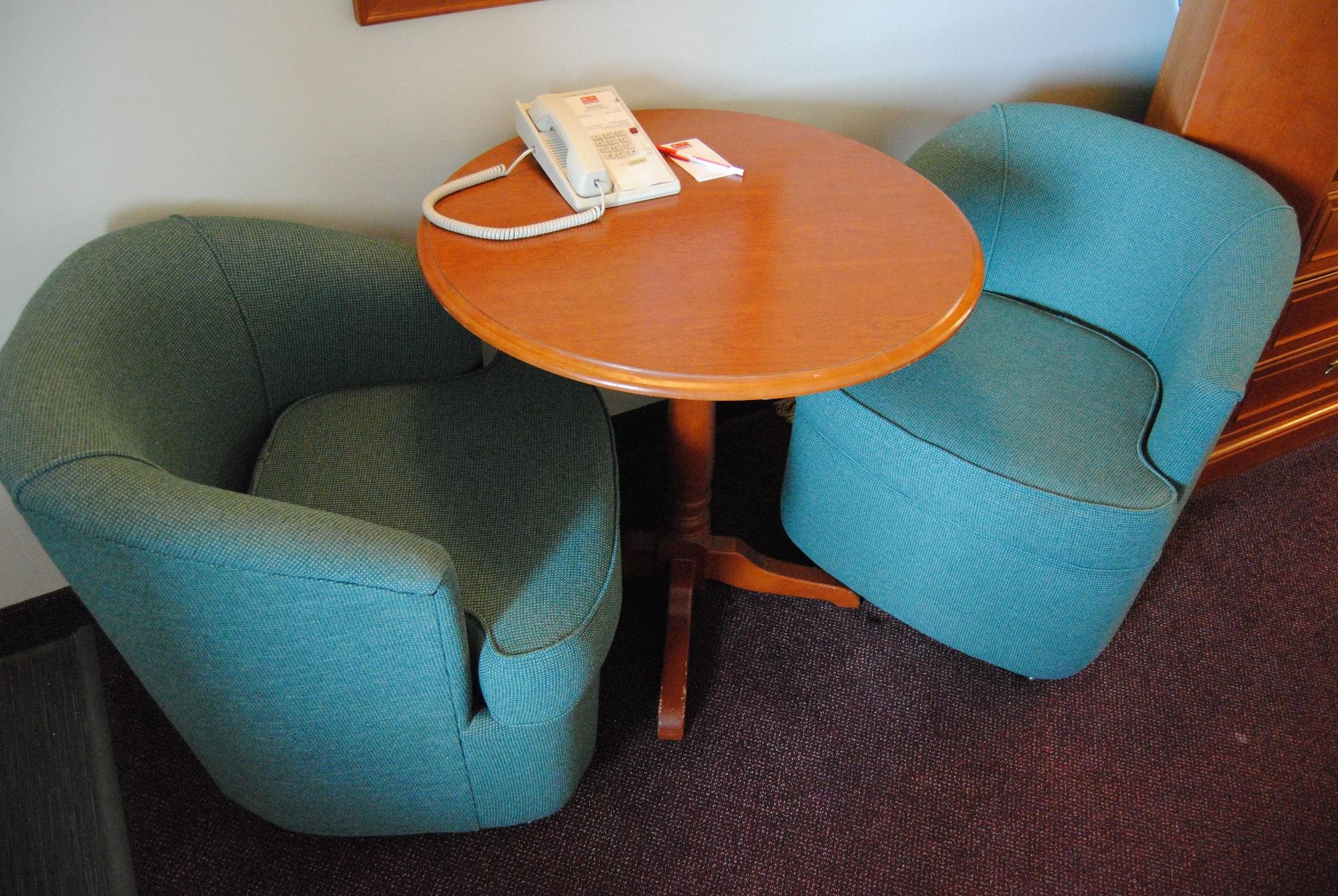 Economy Hotel 2*