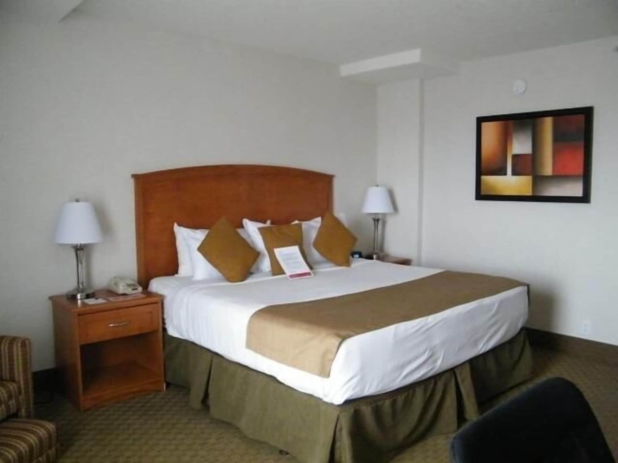 Hotel Ramada By Wyndham South 3*