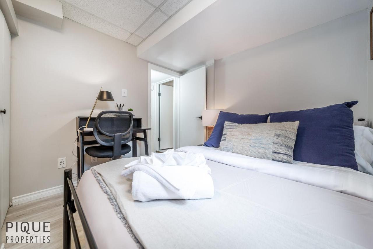 6 Bed Chic Stylish - 5 Mins To U Of A & Whyte Ave - Fast Wi-fi - Free Parking & Netflix * Edmonton