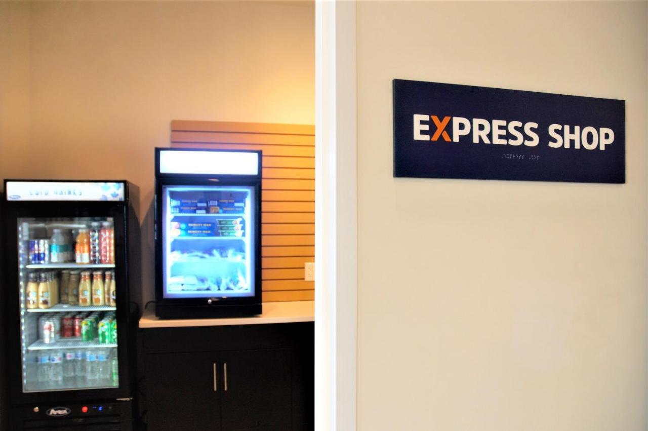 Express & - Sw - Windermere By Ihg Hotel Edmonton