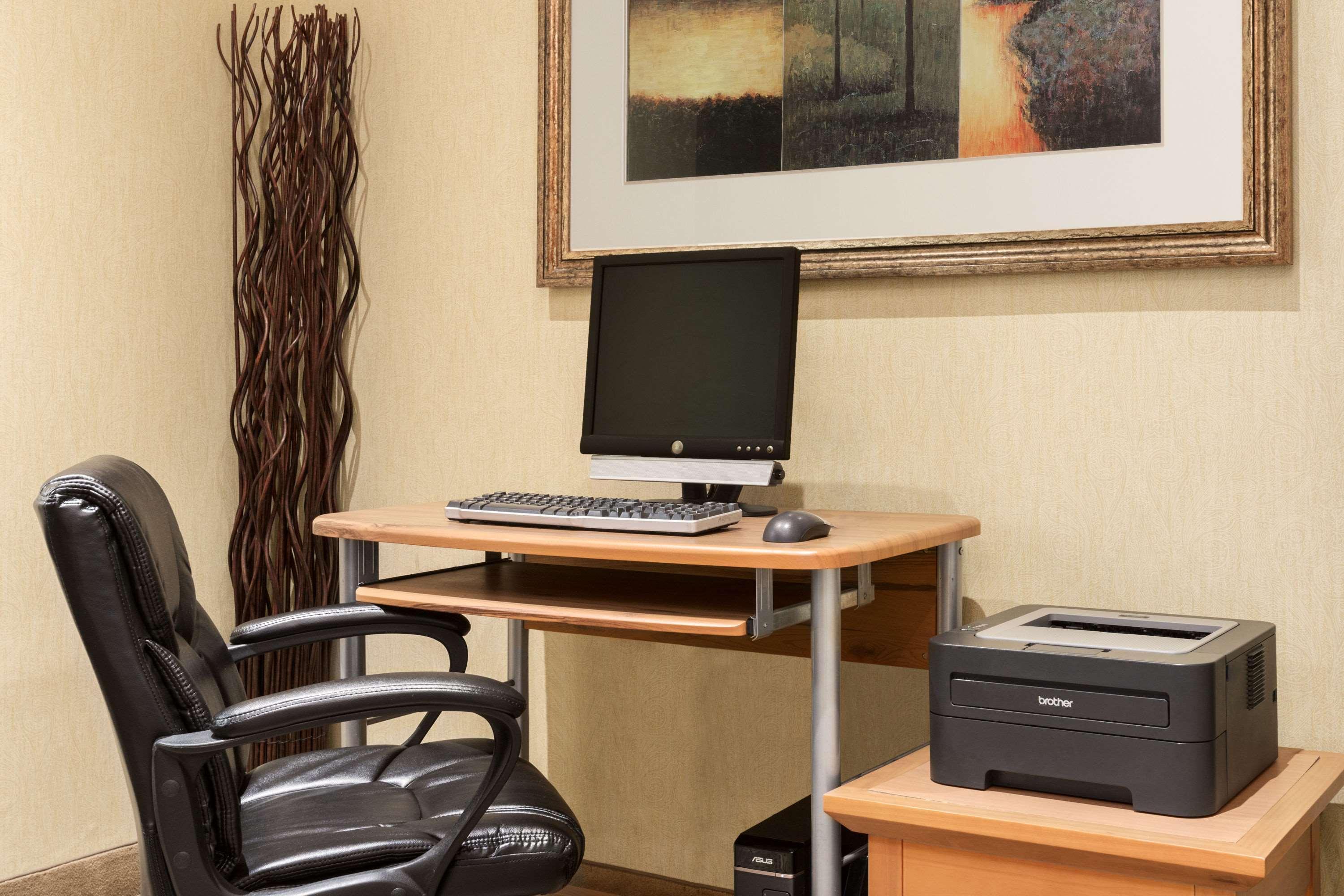 Hotel Days By Wyndham Downtown Edmonton