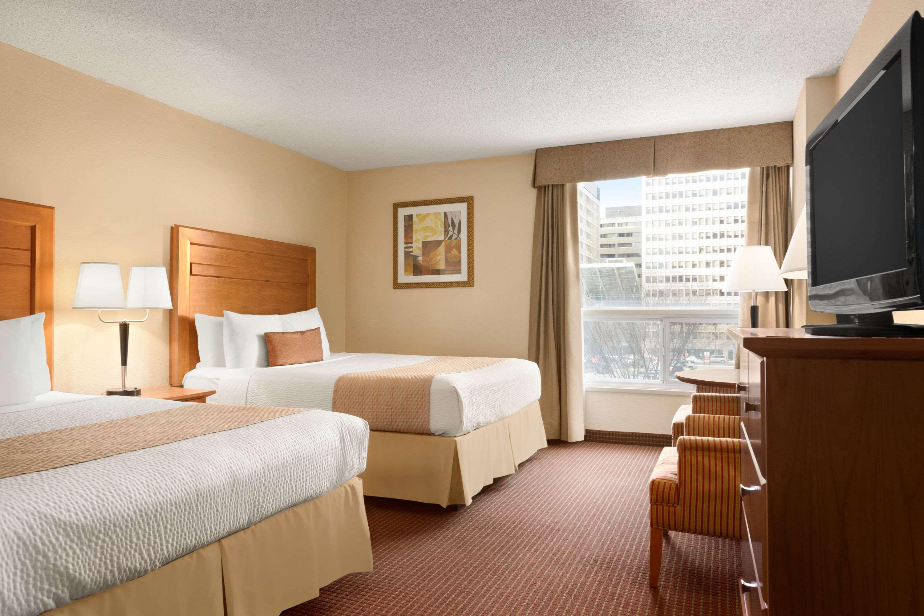 Days By Wyndham Downtown Hotel 3*