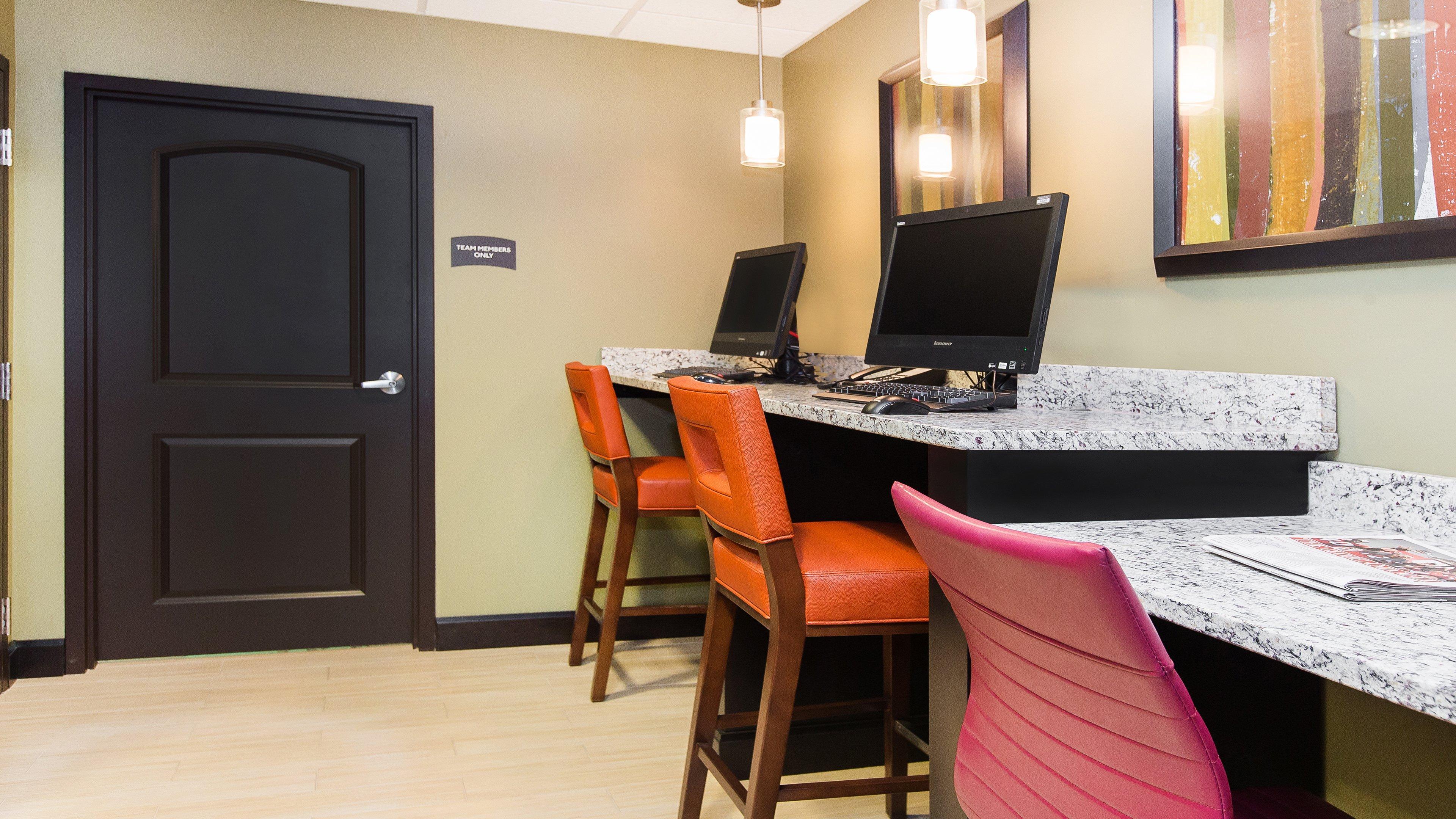 Hotel Staybridge West By Ihg 3*
