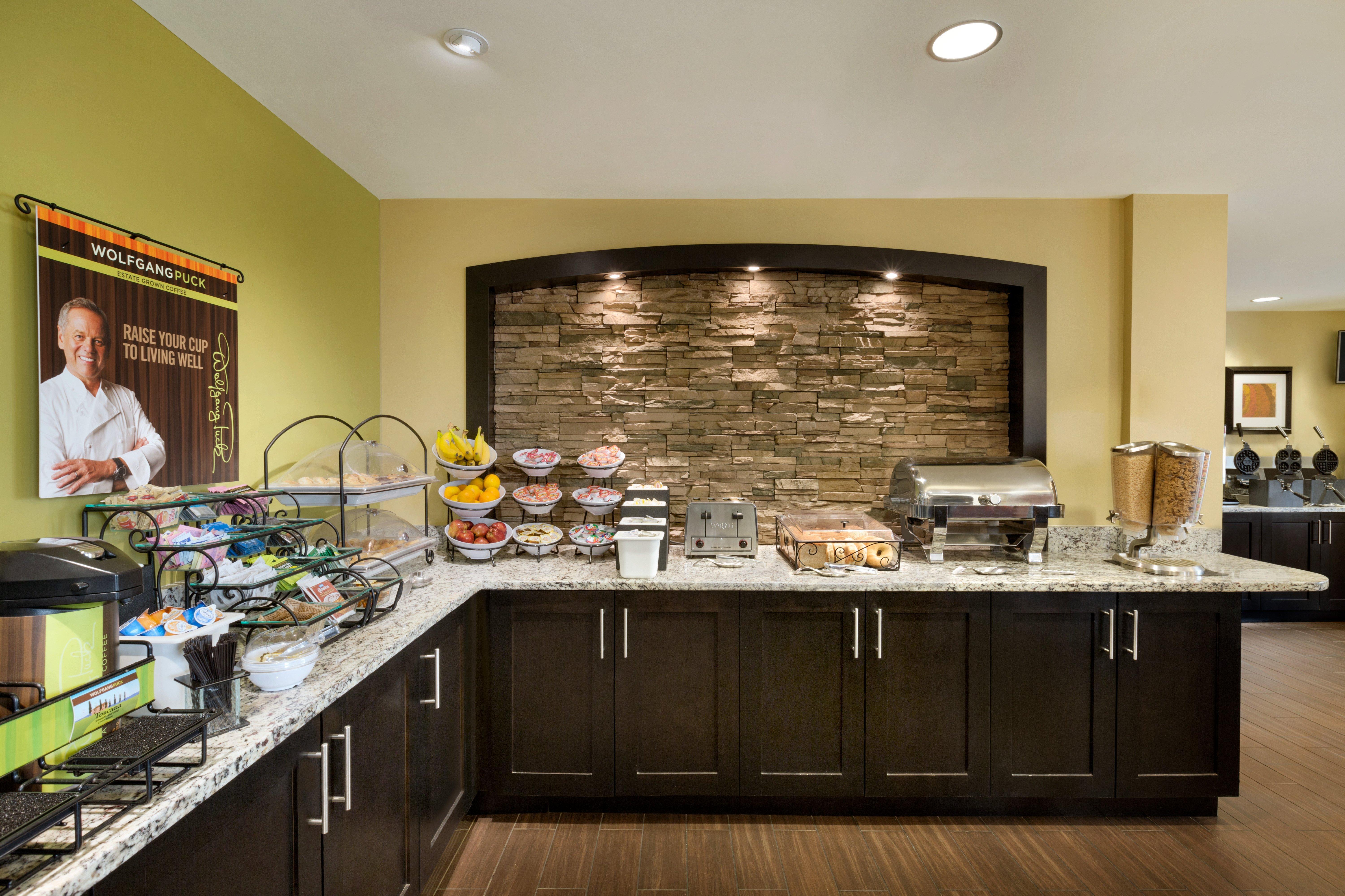 Staybridge West By Ihg 3*